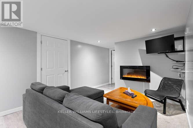 21 Goldwick Crescent, London East, Ontario  N5V 2K9 - Photo 24 - X12924332