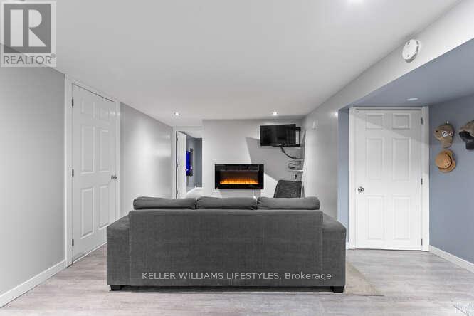 21 Goldwick Crescent, London East, Ontario  N5V 2K9 - Photo 25 - X12924332