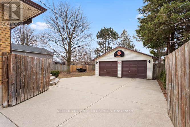 21 Goldwick Crescent, London East, Ontario  N5V 2K9 - Photo 38 - X12924332