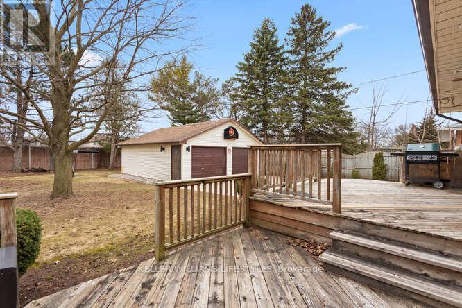 21 Goldwick Crescent, London East, Ontario  N5V 2K9 - Photo 44 - X12924332