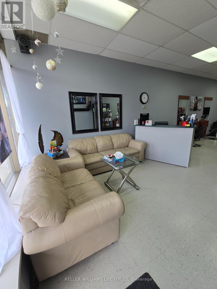 2030 Meadowgate Boulevard, London South, Ontario  N6M 1K1 - Photo 1 - X12924354