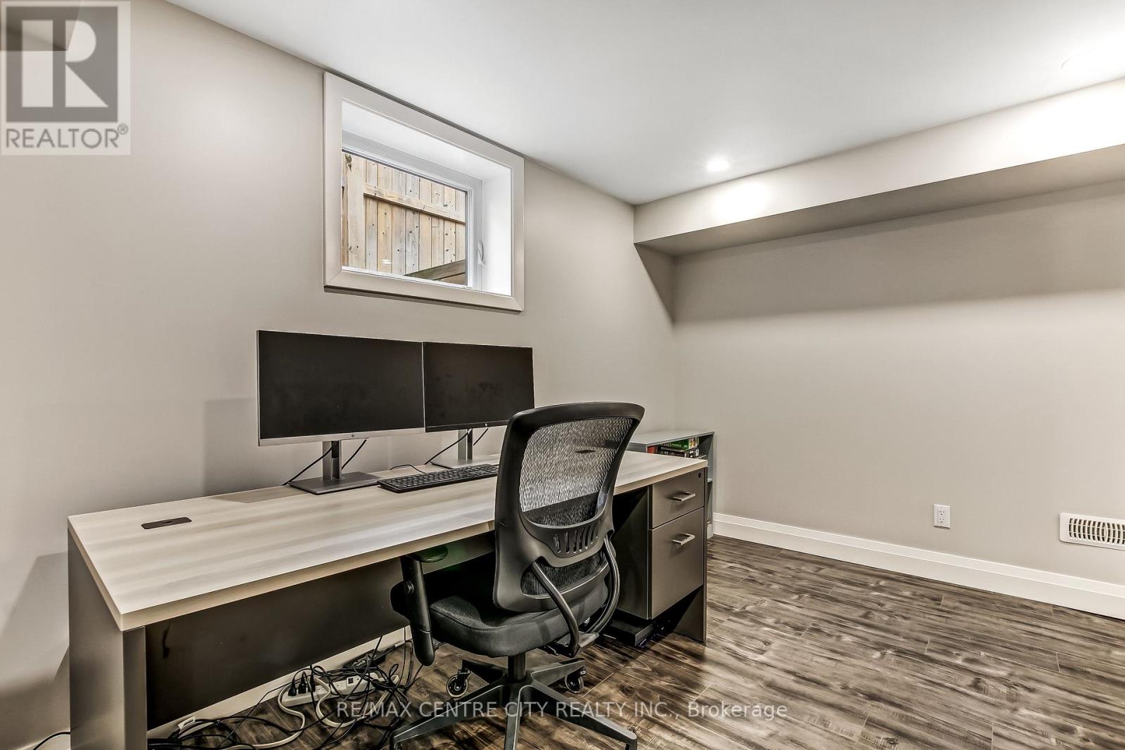 Photo 14 of 22 for 1164 Lancaster Street