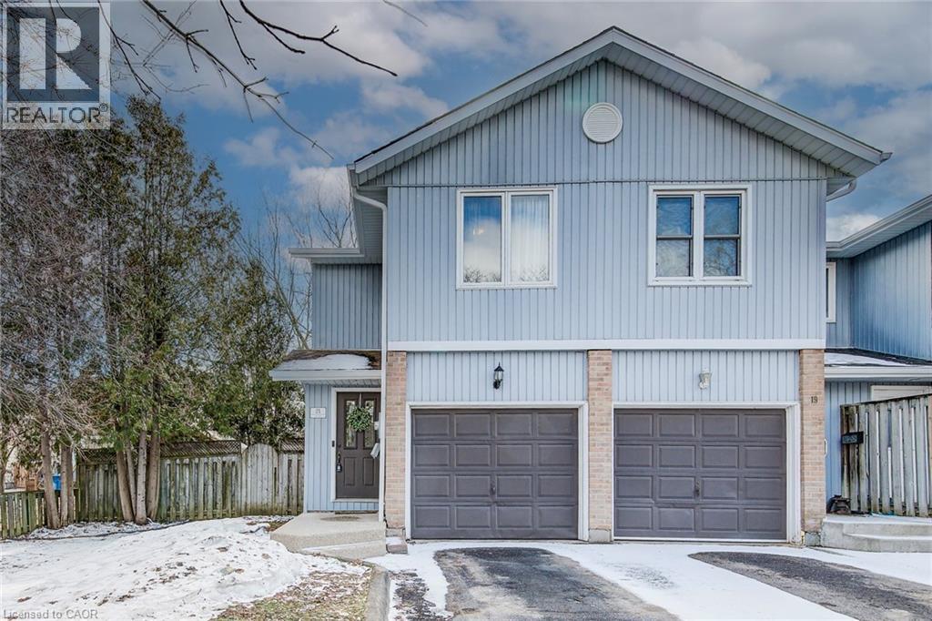 21 Arden Park, Stratford, Ontario  N5A 3E2 - Photo 3 - 40811669