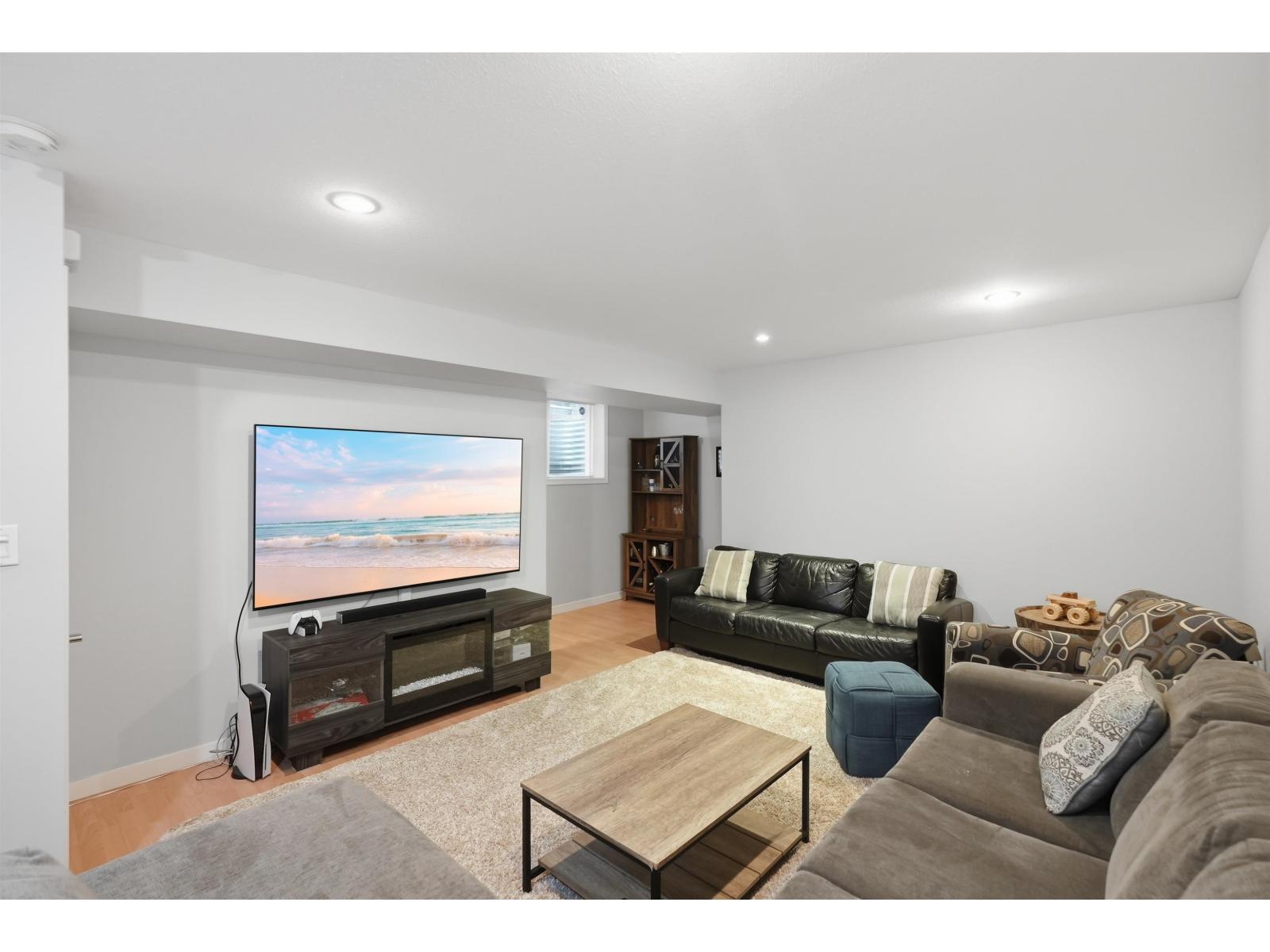 18468 66a Avenue, Surrey, British Columbia  V3S 9B1 - Photo 21 - R3103233