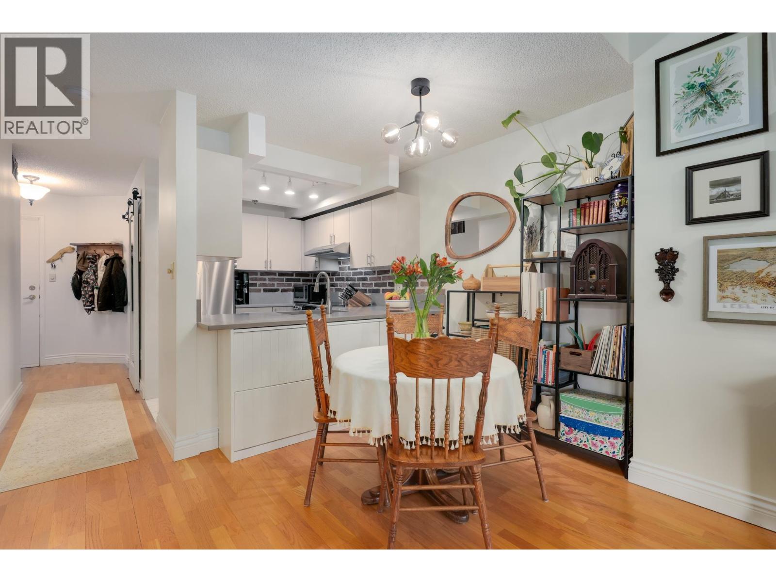 305 2256 W 7th Avenue, Vancouver, British Columbia  V6K 1Y2 - Photo 6 - R3103449