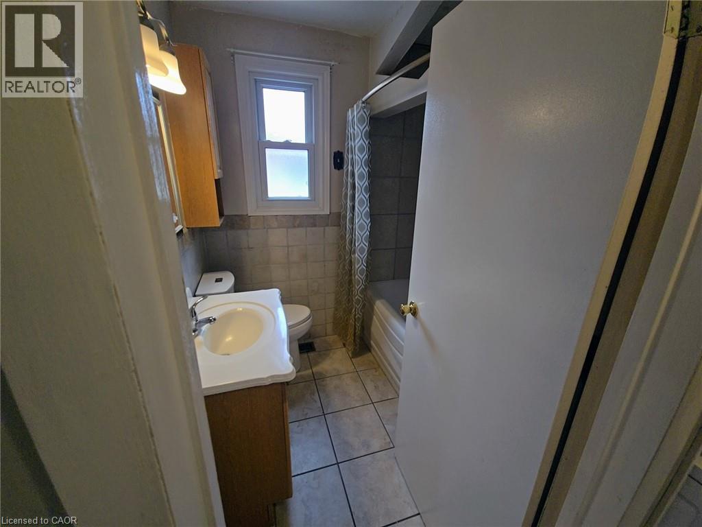 65 Brooklyne Road, Cambridge, Ontario  N1R 1C6 - Photo 24 - 40813218