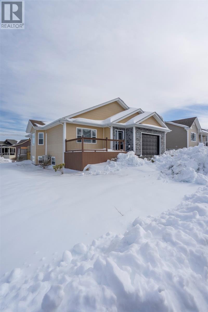 80 Badcock Boulevard, Bay Roberts, Newfoundland & Labrador  A0A 1G0 - Photo 3 - 1295554