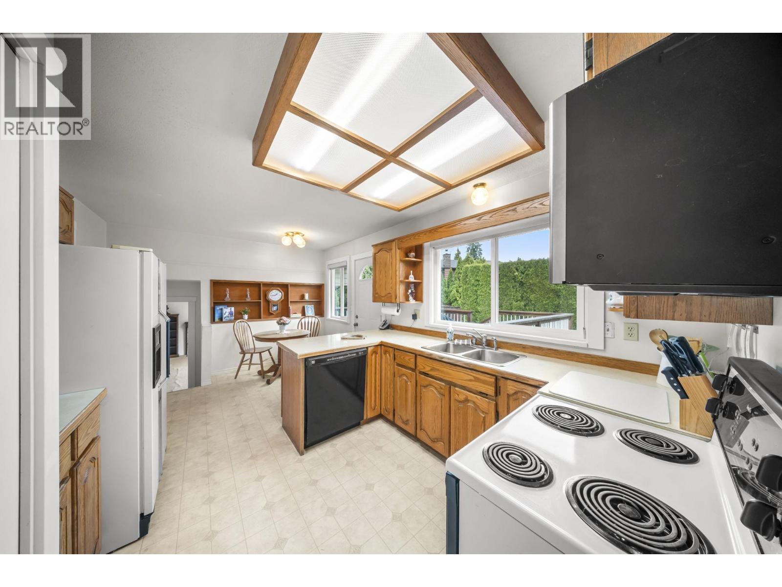 11854 Blakely Road, Pitt Meadows, British Columbia  V3Y 1H5 - Photo 14 - R3102323