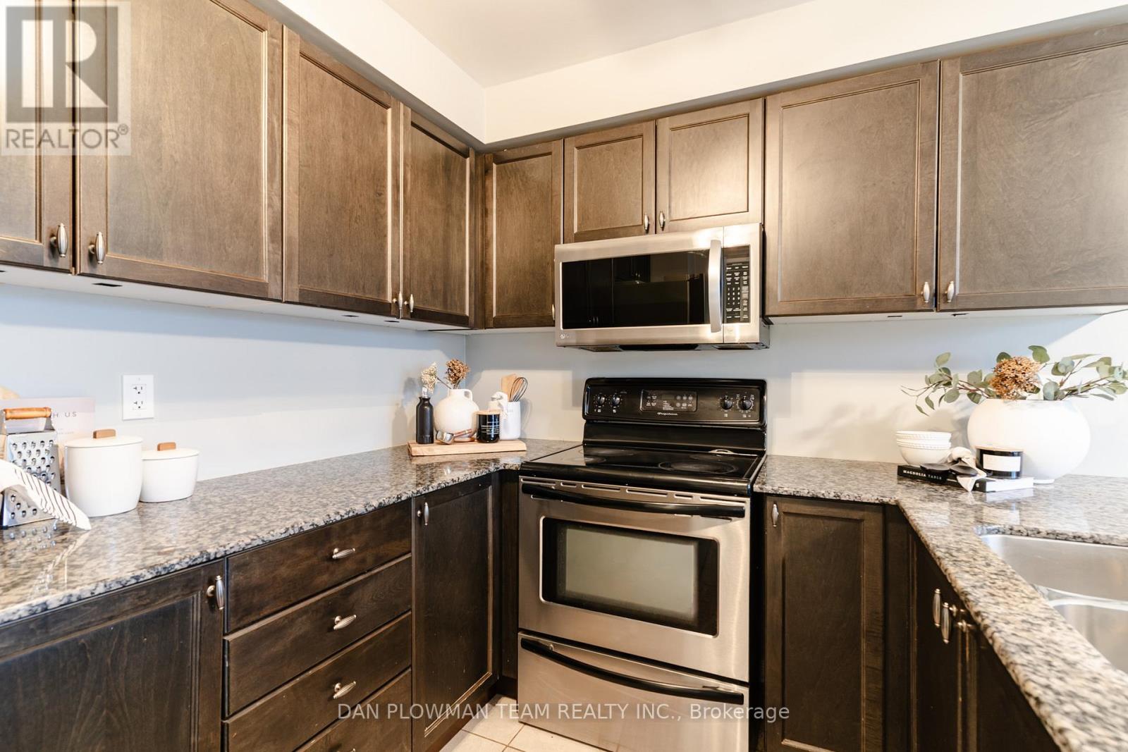 1203 Meath Drive, Oshawa, Ontario  L1K 0G5 - Photo 12 - E12924116