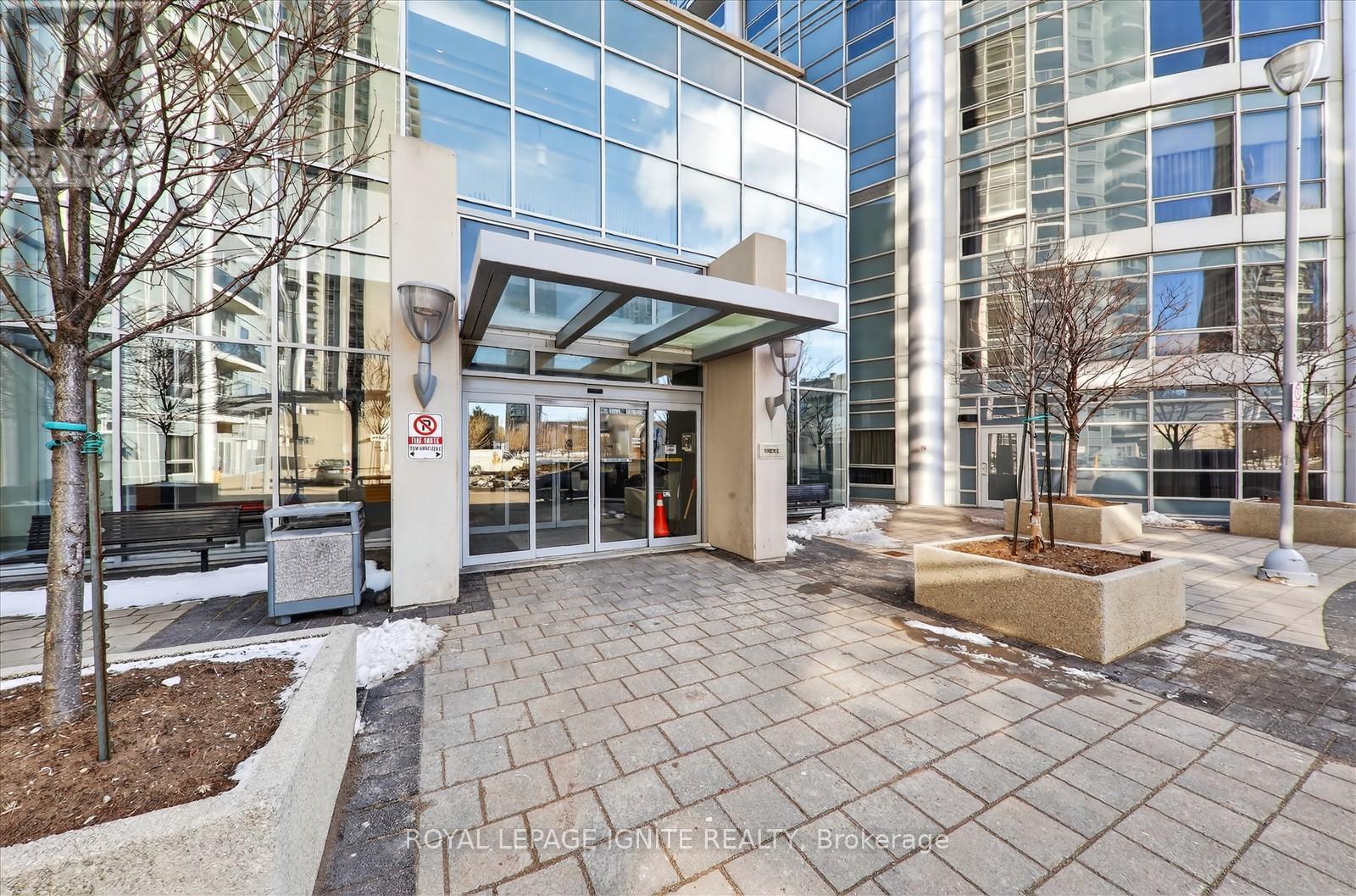 3117 - 135 Village Green Square, Toronto, Ontario  M1S 0G4 - Photo 5 - E12924164