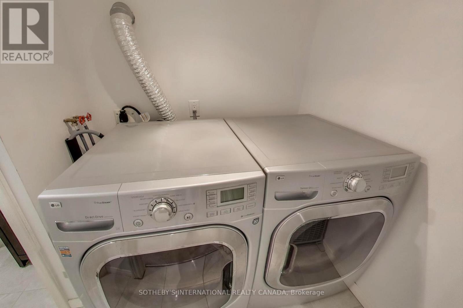 159 Glenmount Park Road, Toronto, Ontario  M4E 2N3 - Photo 32 - E12924182