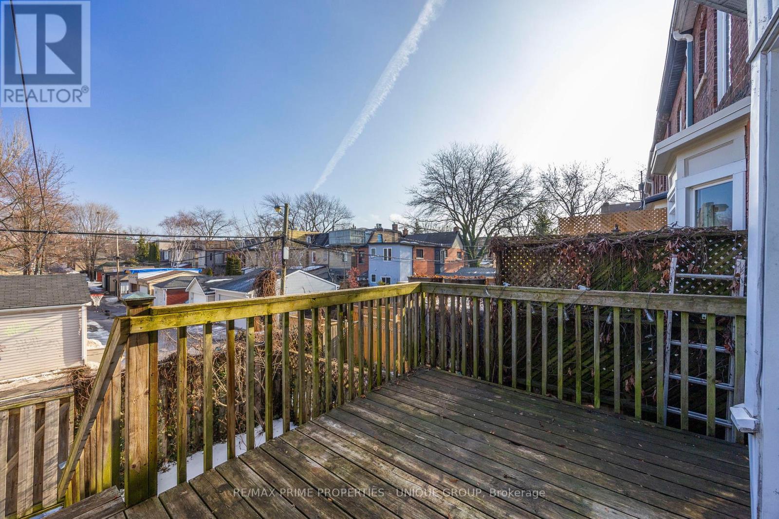 Main - 589 Logan Avenue, Toronto, Ontario  M4K 3B9 - Photo 10 - E12924244