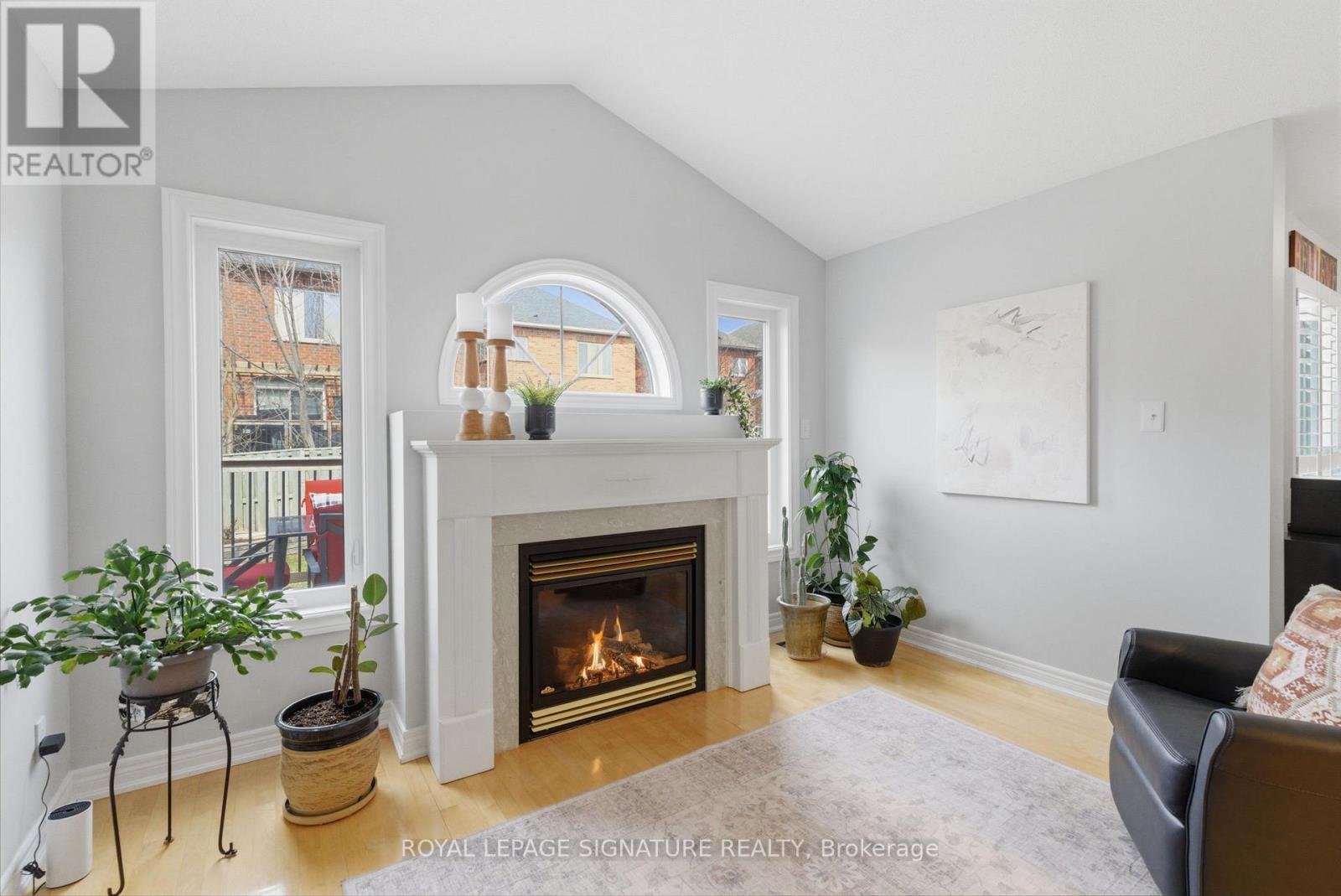 89 Harty Crescent, Ajax, Ontario  L1T 4E7 - Photo 9 - E12924264