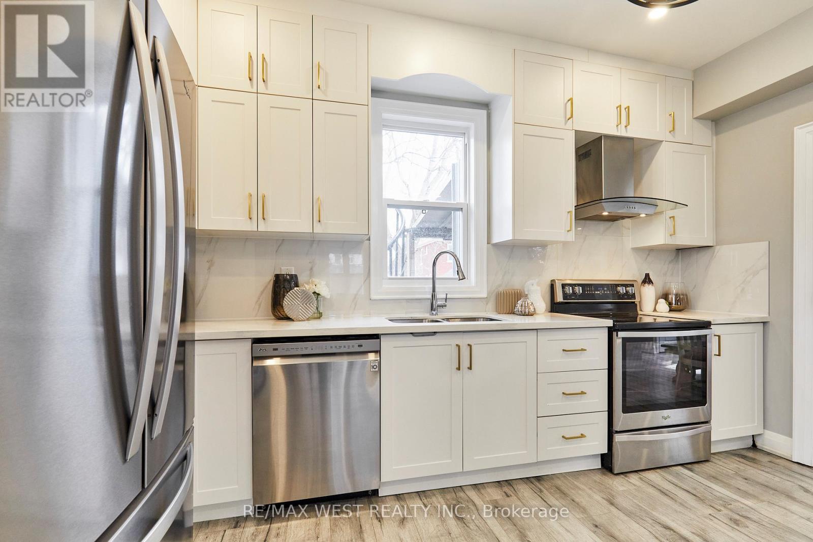 235 Dearborn Avenue, Oshawa, Ontario  L1G 4Z3 - Photo 13 - E12924400