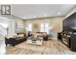 235 DEARBORN AVENUE, Oshawa, Ontario