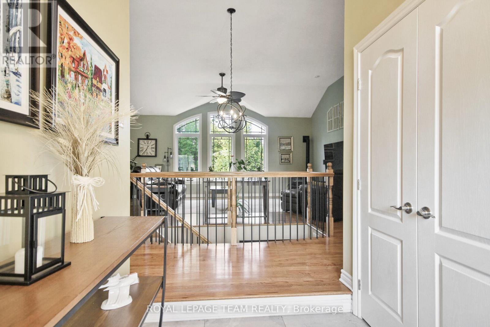 2539 Kearns Way, Ottawa, Ontario  K4P 1R9 - Photo 4 - X12924070