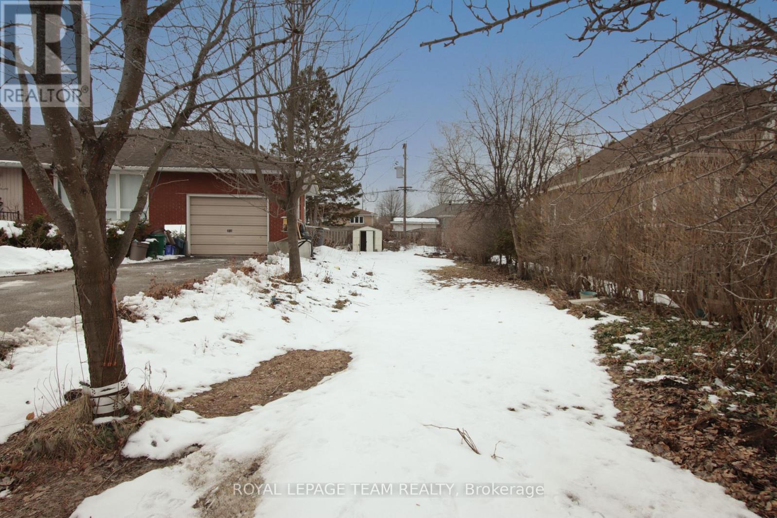 45 Capilano Drive, Ottawa, Ontario  K2E 6G5 - Photo 7 - X12924102