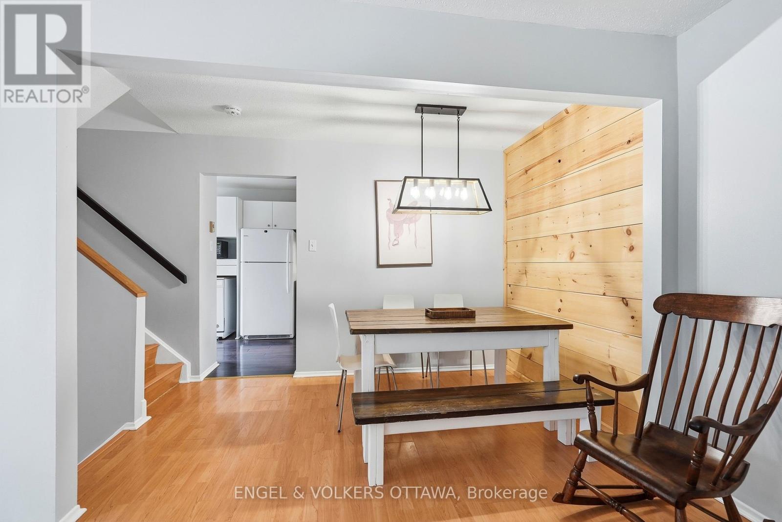 7 - 122 Salter Crescent, Ottawa, Ontario  K2K 1Y7 - Photo 2 - X12924110