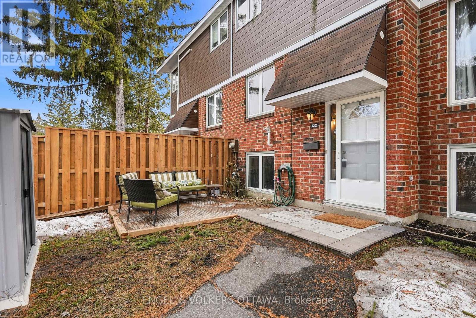 7 - 122 Salter Crescent, Ottawa, Ontario  K2K 1Y7 - Photo 23 - X12924110