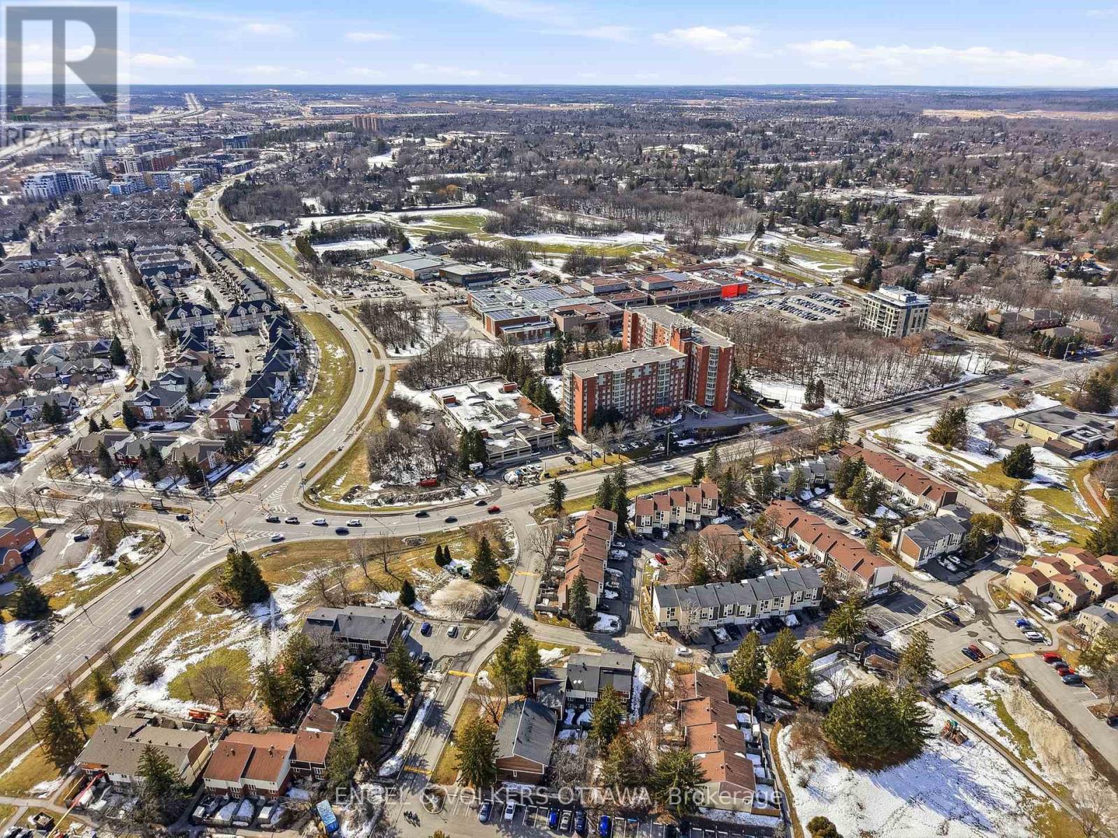 7 - 122 Salter Crescent, Ottawa, Ontario  K2K 1Y7 - Photo 26 - X12924110