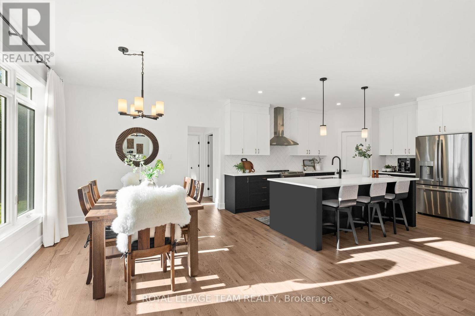 143 Raymond Luhta Crescent, Mcnab/braeside, Ontario  K7S 3G8 - Photo 15 - X12924156