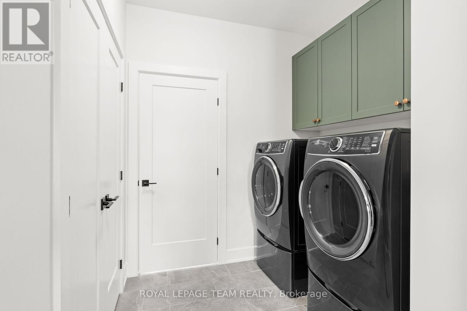 143 Raymond Luhta Crescent, Mcnab/braeside, Ontario  K7S 3G8 - Photo 26 - X12924156