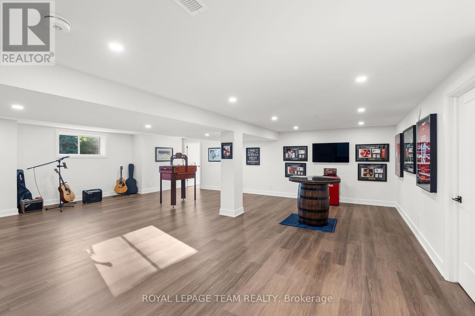 143 Raymond Luhta Crescent, Mcnab/braeside, Ontario  K7S 3G8 - Photo 34 - X12924156