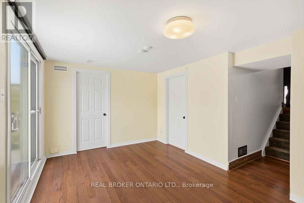 27 - 3205 Uplands Drive, Ottawa, Ontario  K1V 9T3 - Photo 19 - X12924158