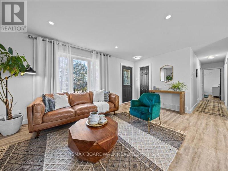 2462 Dunning Road, Ottawa, Ontario  K0A 3E0 - Photo 16 - X12924188