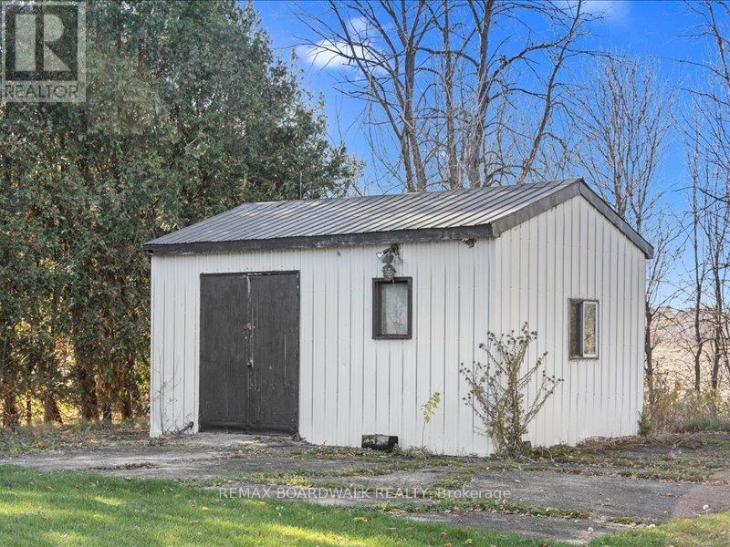 2462 Dunning Road, Ottawa, Ontario  K0A 3E0 - Photo 39 - X12924188