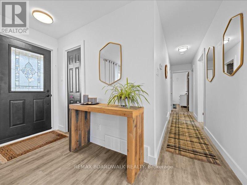 2462 Dunning Road, Ottawa, Ontario  K0A 3E0 - Photo 5 - X12924188