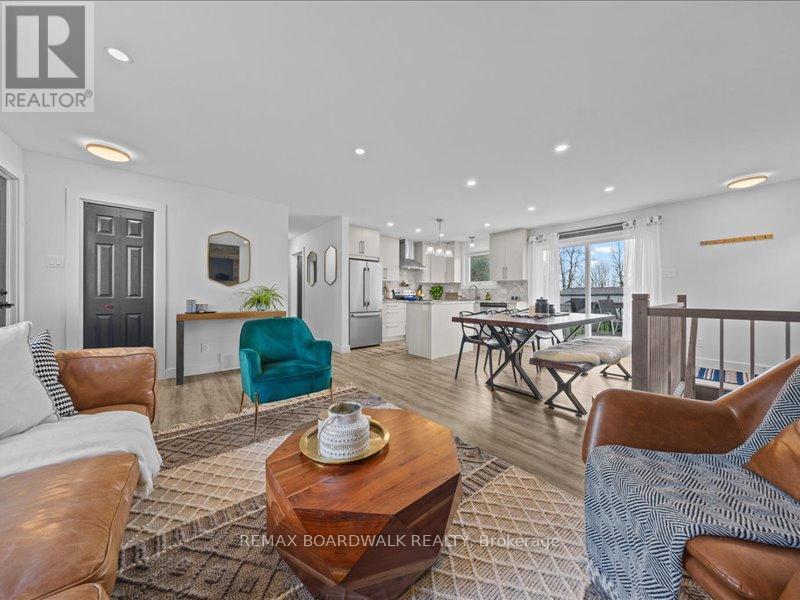 2462 Dunning Road, Ottawa, Ontario  K0A 3E0 - Photo 7 - X12924188