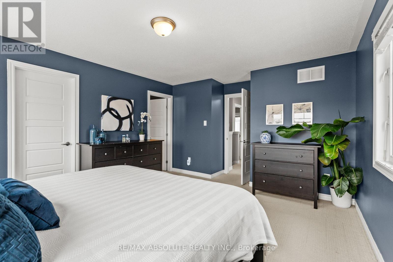 98 Brisote Lane, Ottawa, Ontario  K2S 0V4 - Photo 27 - X12924208