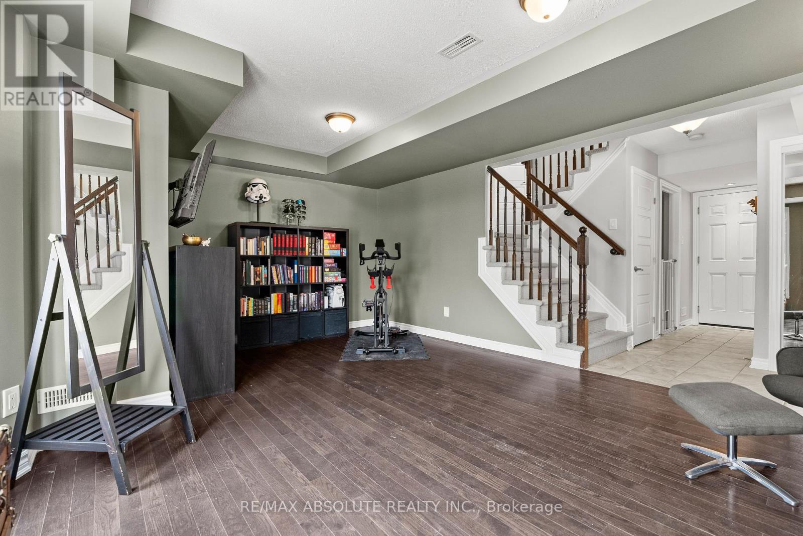 98 Brisote Lane, Ottawa, Ontario  K2S 0V4 - Photo 9 - X12924208