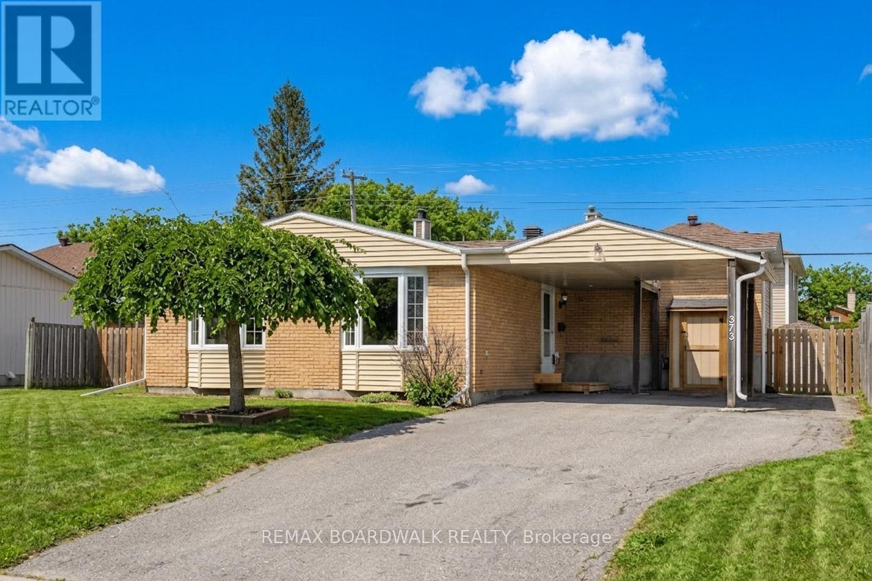373 HATFIELD CRESCENT, Ottawa, Ontario