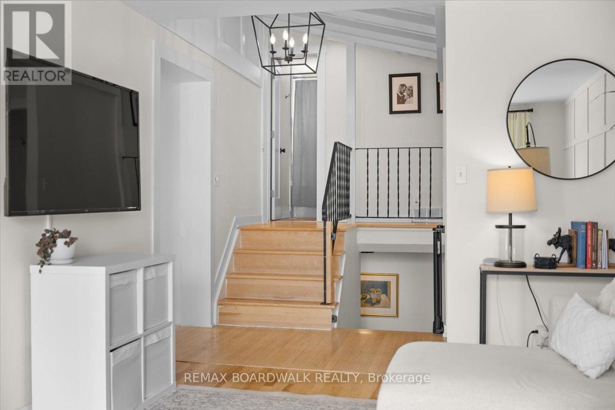 373 Hatfield Crescent, Ottawa, Ontario  K1E 1M6 - Photo 22 - X12924286