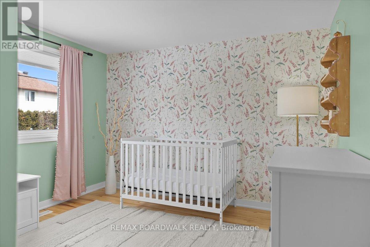 373 Hatfield Crescent, Ottawa, Ontario  K1E 1M6 - Photo 28 - X12924286