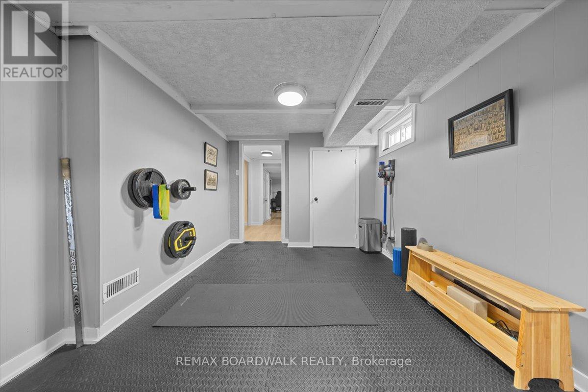 373 Hatfield Crescent, Ottawa, Ontario  K1E 1M6 - Photo 37 - X12924286