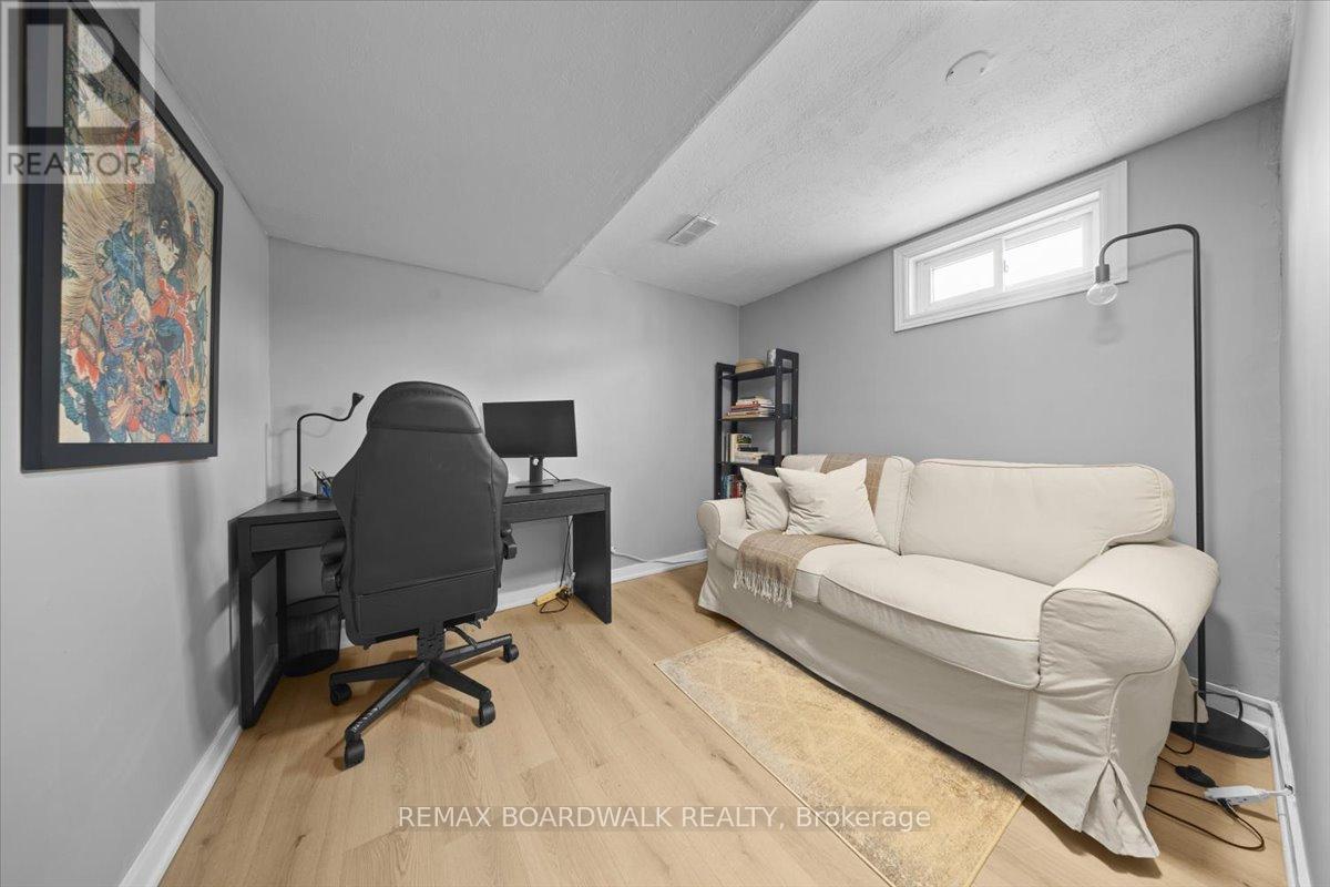 373 Hatfield Crescent, Ottawa, Ontario  K1E 1M6 - Photo 38 - X12924286