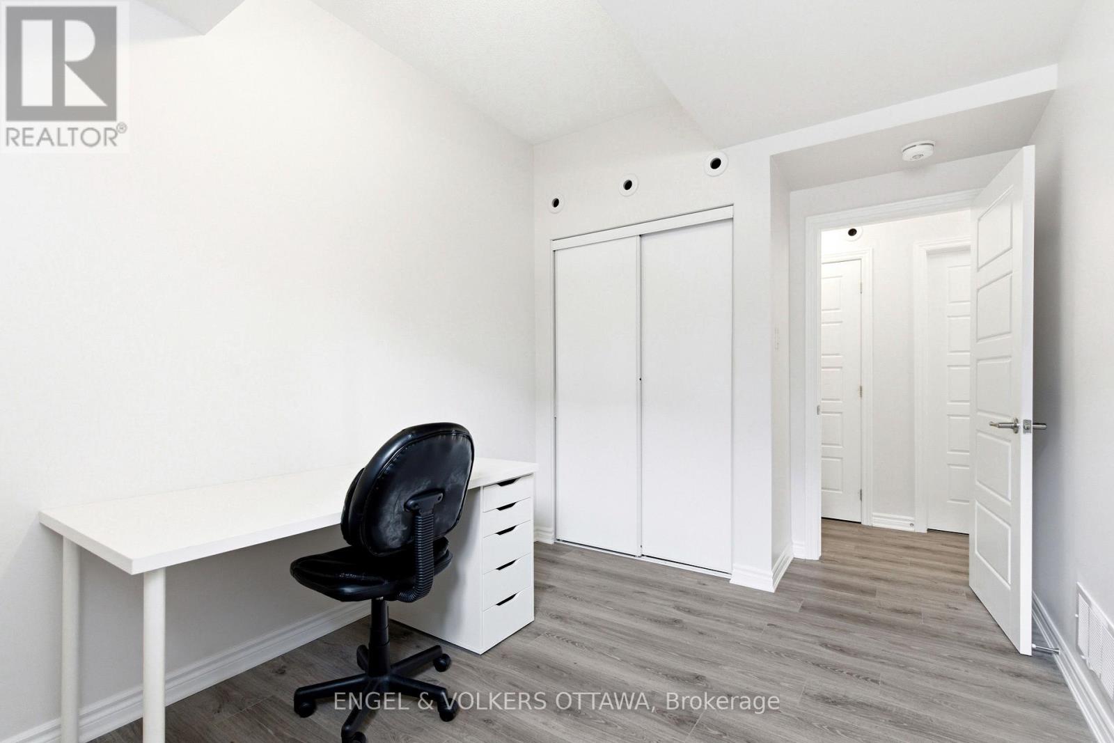 808 Kiniw Private, Ottawa, Ontario  K1K 5A4 - Photo 21 - X12924394