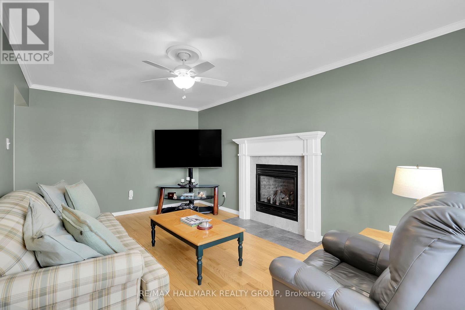 1589 Champneuf Drive, Ottawa, Ontario  K1C 6B6 - Photo 17 - X12924402