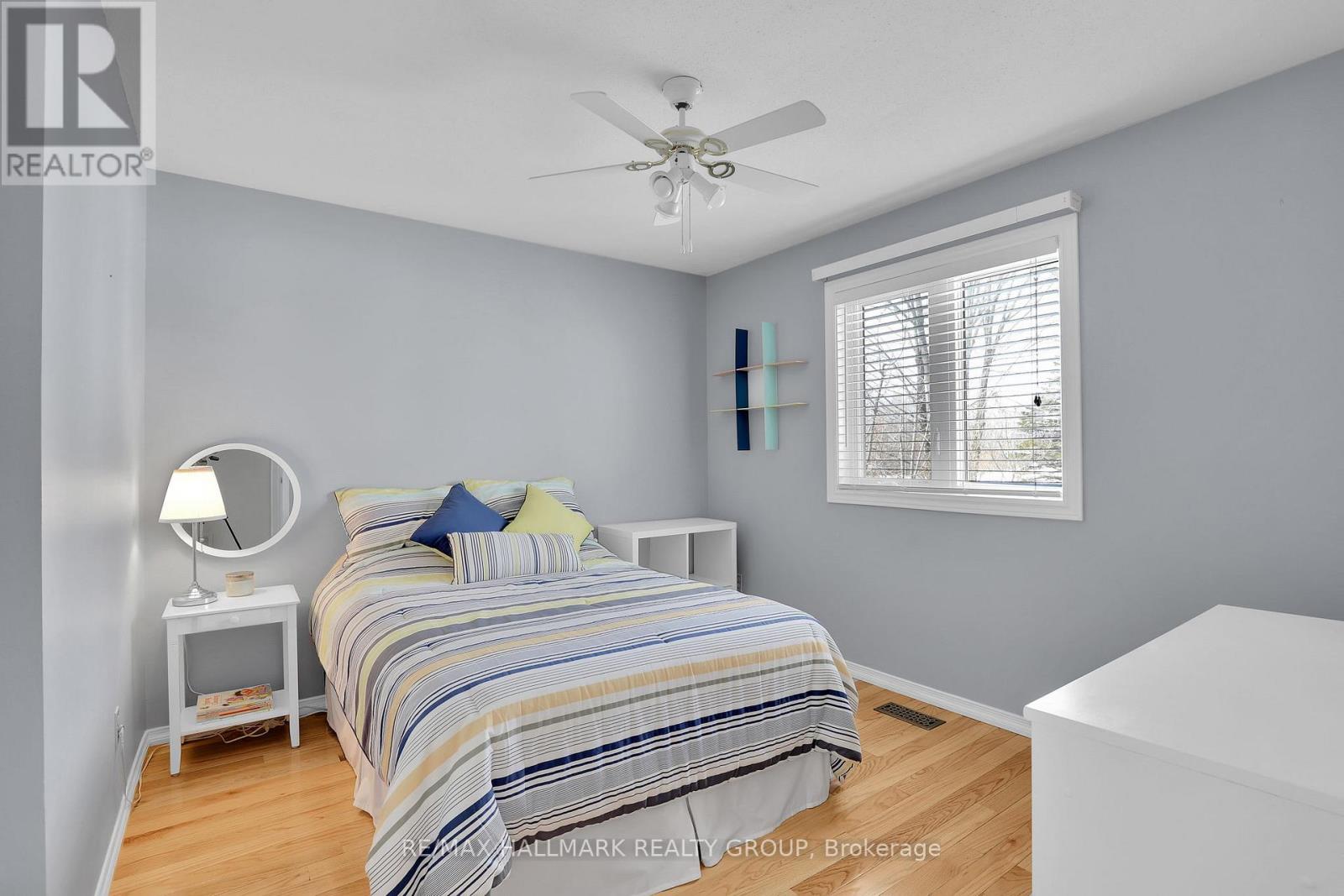 1589 Champneuf Drive, Ottawa, Ontario  K1C 6B6 - Photo 32 - X12924402