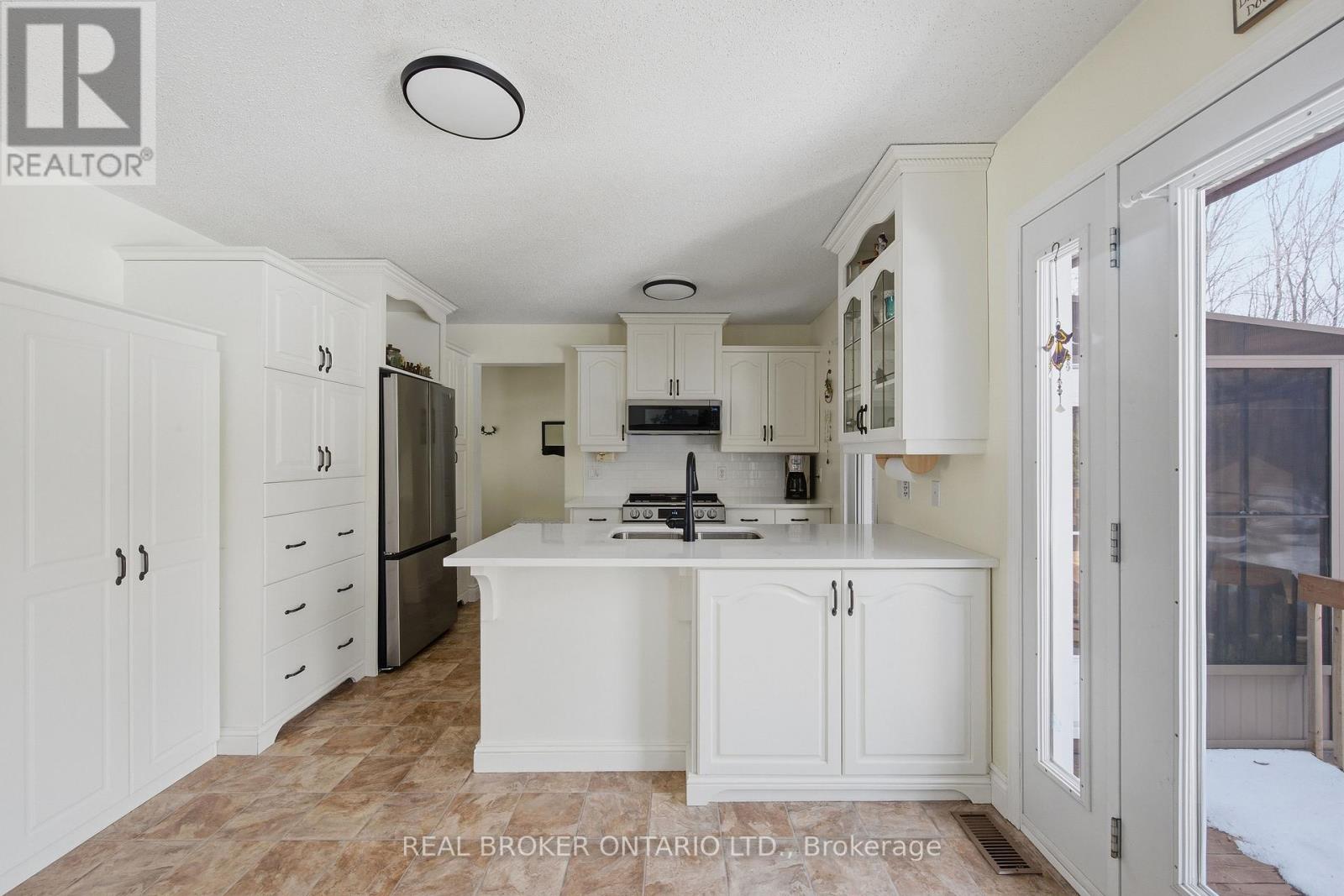 189 Maple Grove Street, The Nation, Ontario  K0A 1W0 - Photo 11 - X12924404