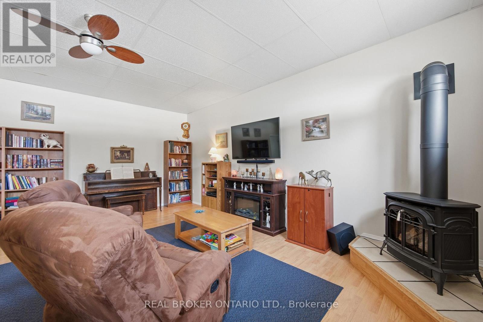 189 Maple Grove Street, The Nation, Ontario  K0A 1W0 - Photo 32 - X12924404