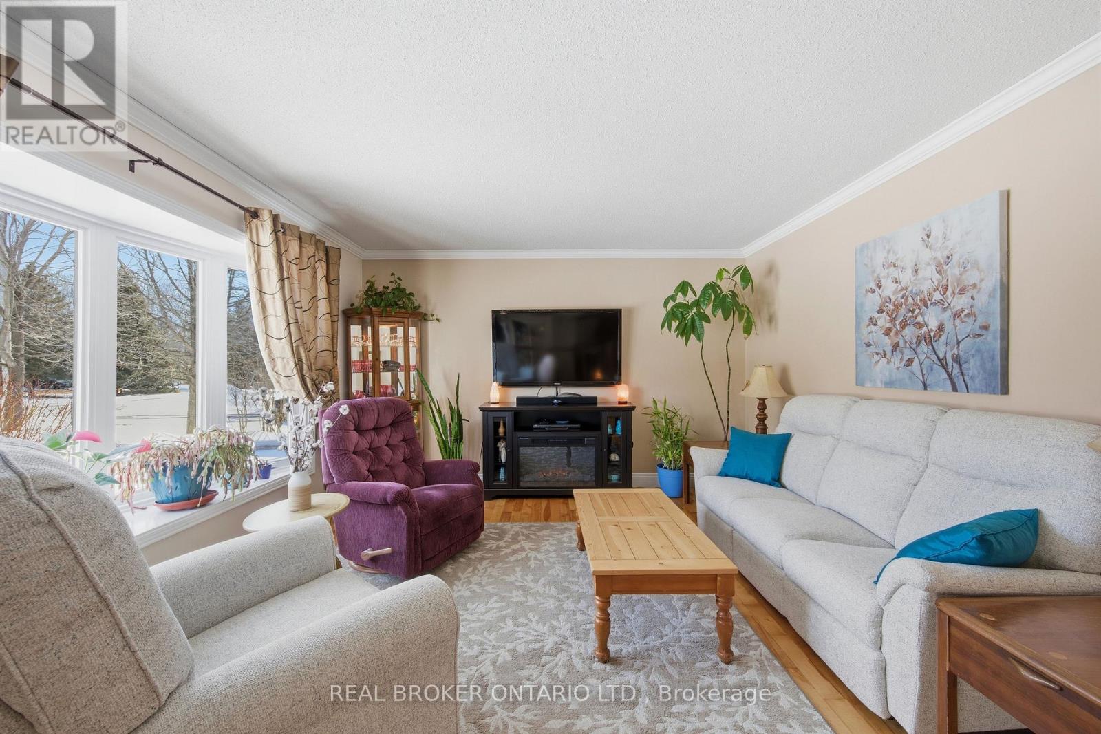 189 Maple Grove Street, The Nation, Ontario  K0A 1W0 - Photo 8 - X12924404