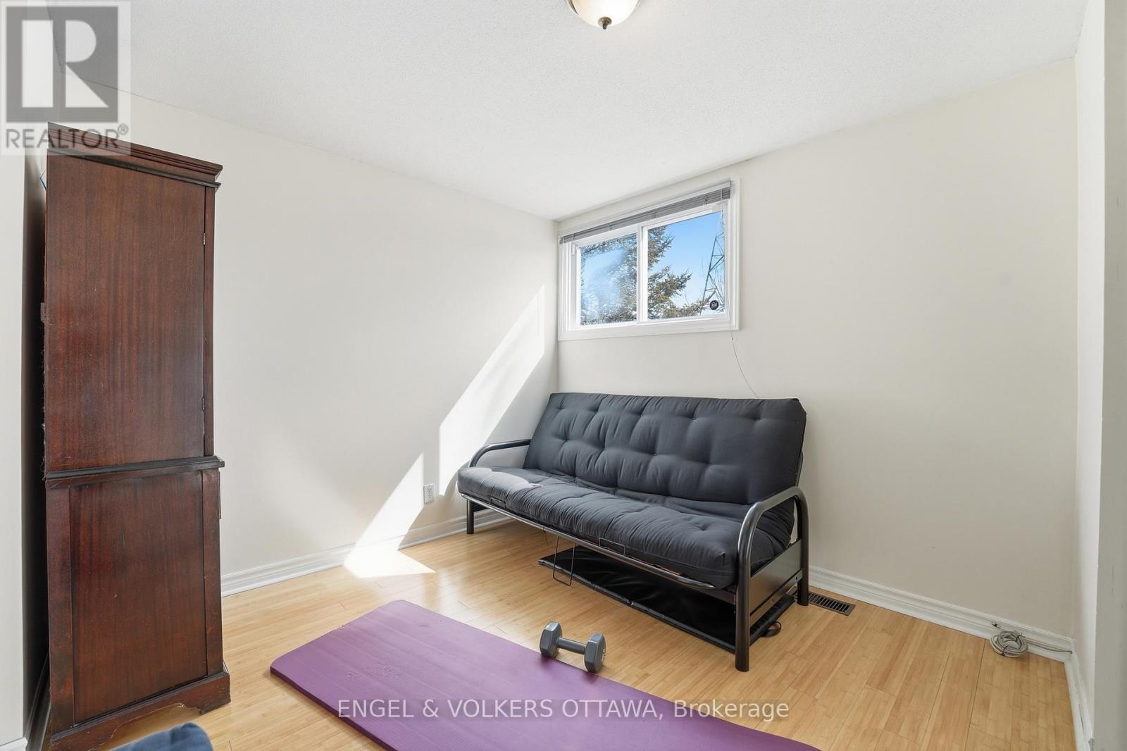 113 Benlea Drive, Ottawa, Ontario  K2G 3V3 - Photo 34 - X12924408