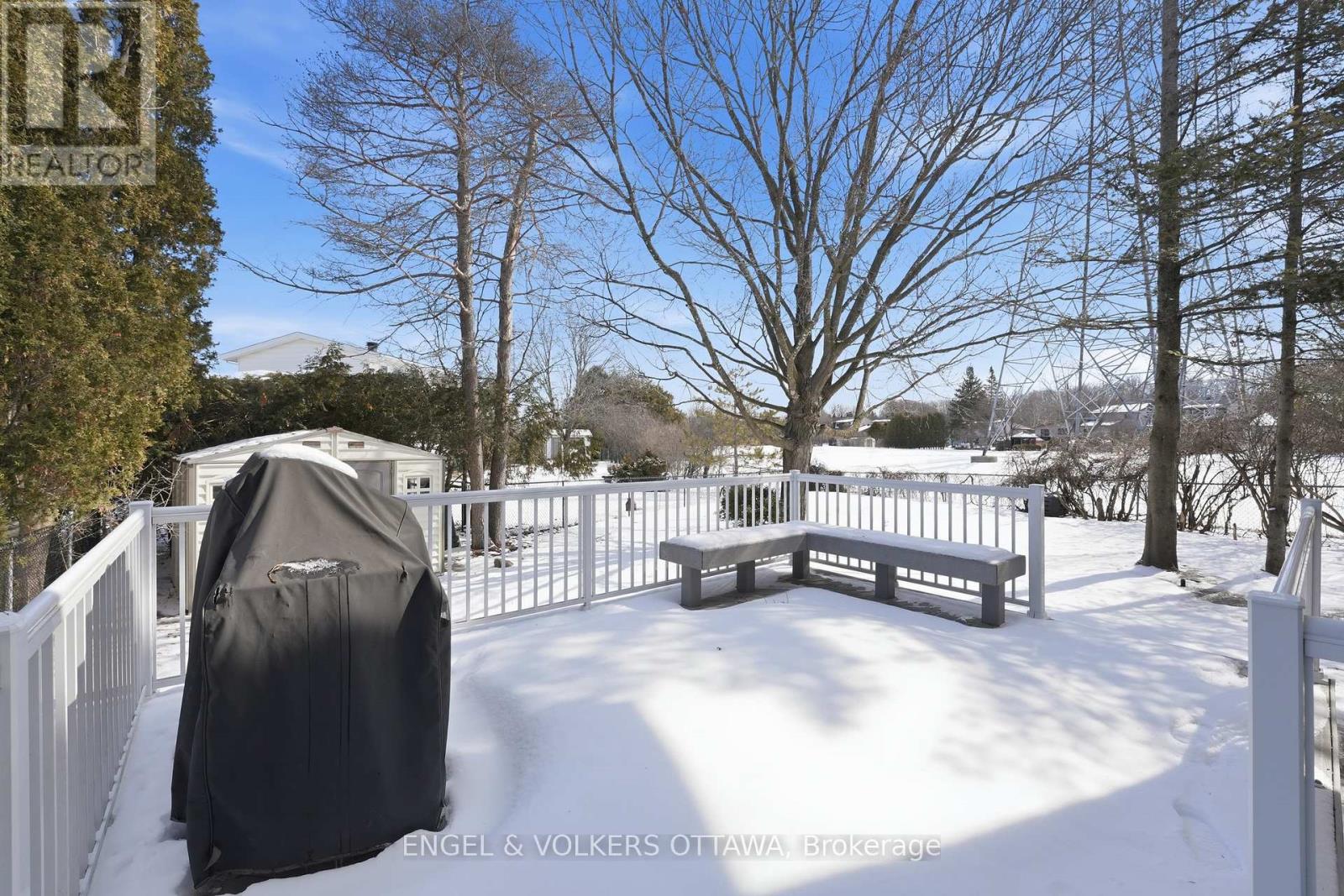 113 Benlea Drive, Ottawa, Ontario  K2G 3V3 - Photo 38 - X12924408