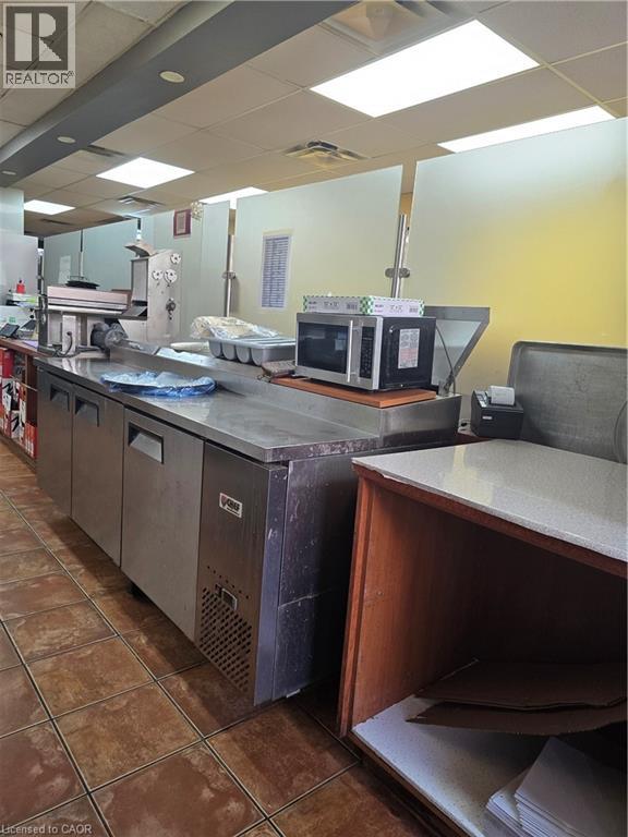 18 Market Street Unit# B, Brantford, Ontario  N3T 2Z5 - Photo 3 - 40814469