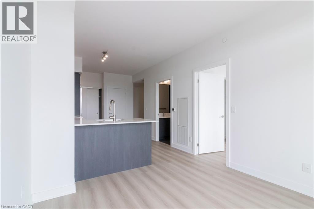 25 Wellington Street S Unit# 1701, Kitchener, Ontario  N2G 0G5 - Photo 8 - 40814744