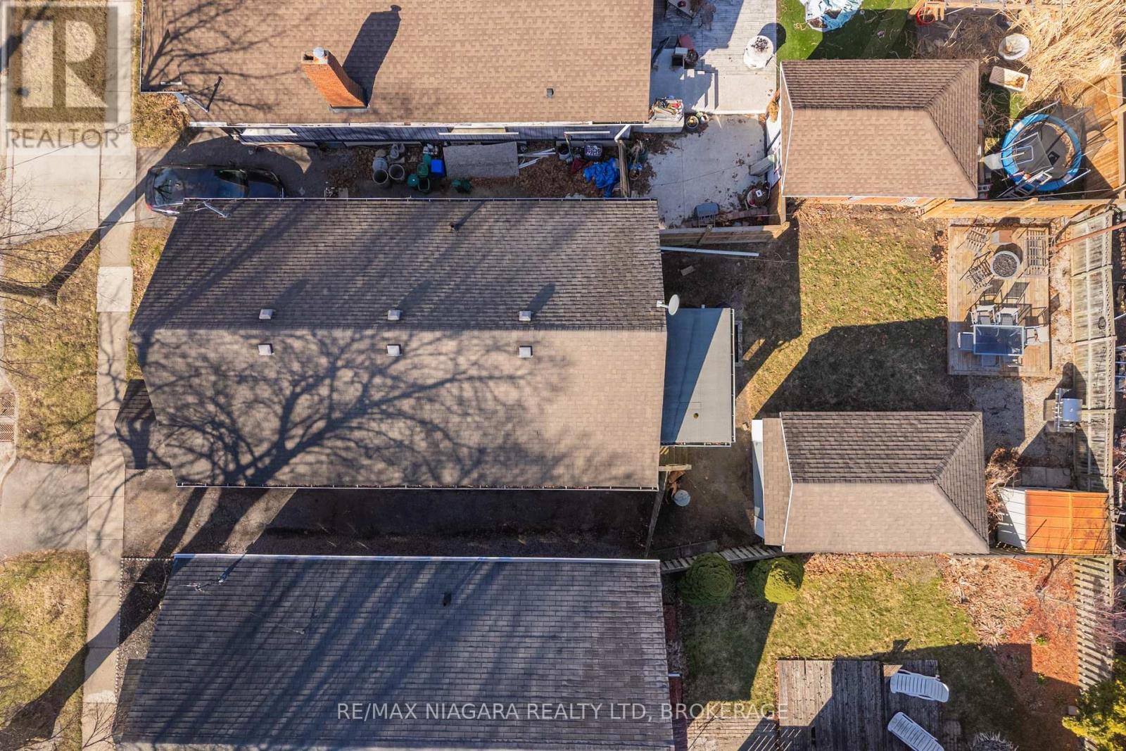 19 Linden Street, St. Catharines, Ontario  L2R 1H4 - Photo 23 - X12924184